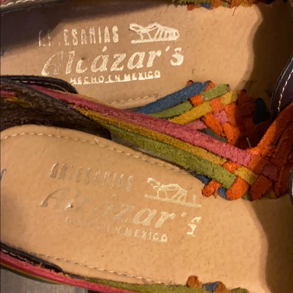 🌈 Huarache Sandals - Artesanias Alcazars - Picture 3 of 4